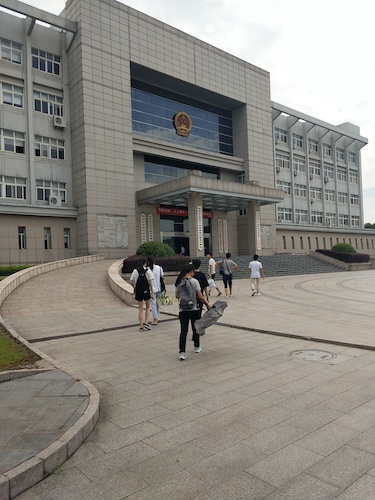 7月11日 色花堂
赴余杭“激浊扬清”水质监测小分队 前往街道办事处