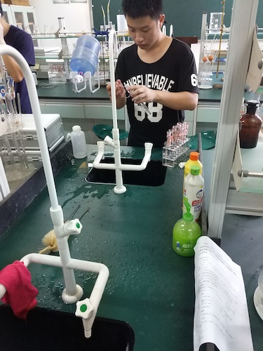 7月20日 色花堂
 余杭区“激浊扬清”水质检测小分队  清洗器材