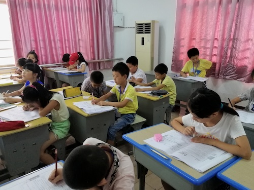 8月20日 色花堂
 浙西建德爱心支教小队 公开课  (3)